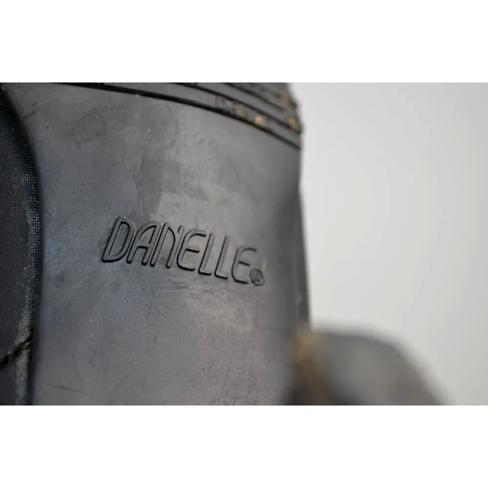 Danelle Snow Boots Womens 9 M Yukon Water Repellant‎ Blue Fur Lined Heeled